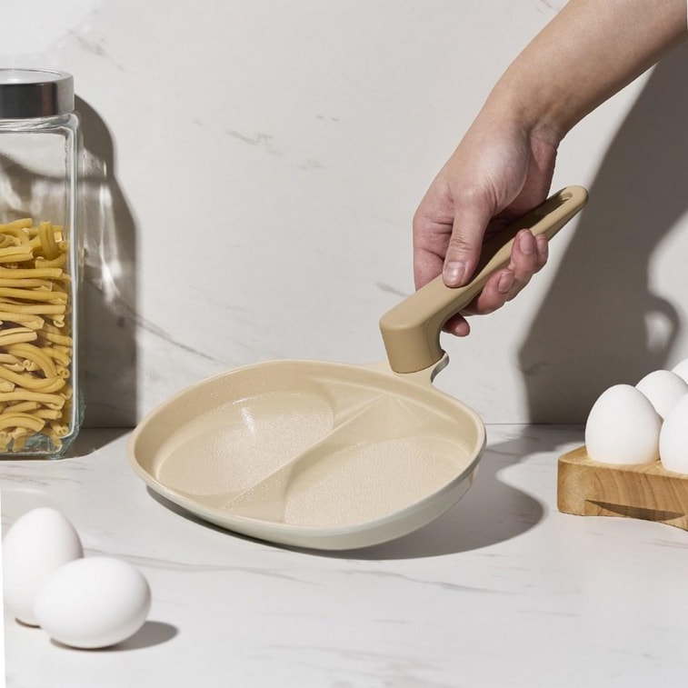 Beige Korean TRUECOOK Ceramic Double Hole Egg Frying Pan 4