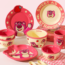 스트로베리 트러블 플랫 플레이트 8.5' [스트로베리 베어 콜라보레이션]