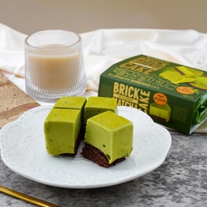 Korean Chocotec Matcha Chocolate Brick Cake 2.82oz【GS25 Popular Products】