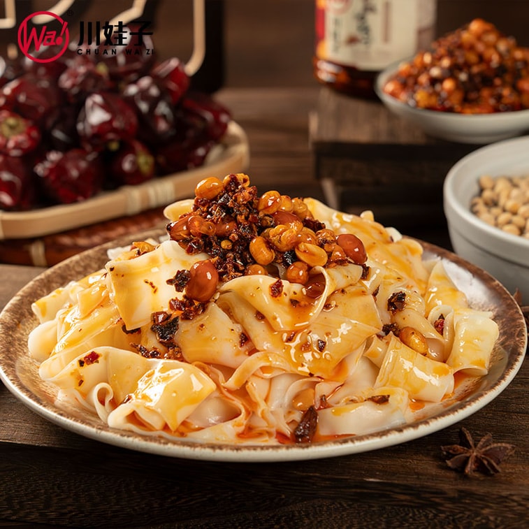 Crispy oil spicy seeds chili sauce served with home cold salad 200g 6