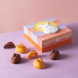 3D Bunny Shape Lava Mooncake Gift Box, 4 Pieces 7.05 oz 【Lava Egg Custard Mooncake*2+Lava Chocolate Mooncake*2】