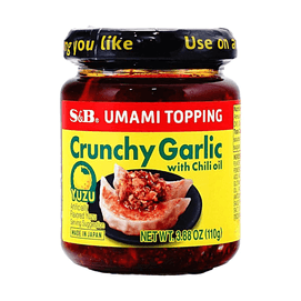 日本S&B UMAMI TOPPING 香脆蒜蓉辣椒油 香蒜拌饭酱 柚子味 110g