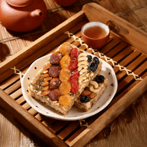 疆晟緣 經典切糕 杏桃脯果核桃堅果糕點 500g【新疆特產】【春節年貨必買】【懷舊小吃】