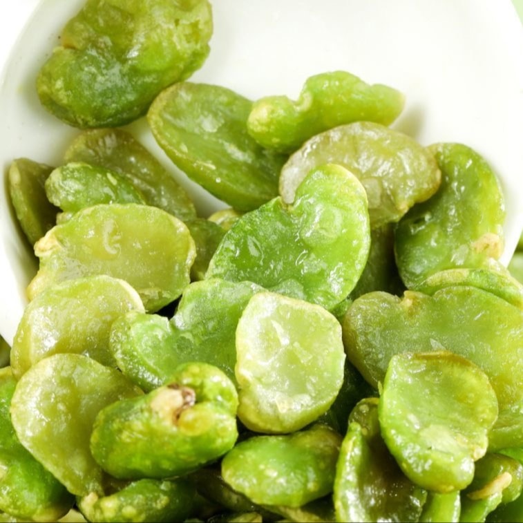 Crispy and fragrant jade green broad beans Yunnan Baoshan green heart broad beans snack food 100g*1 bag (7 bags) 3