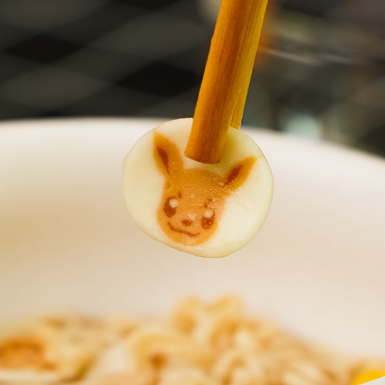 ピカチュウインスタントラーメン、シーフード味、1.34オンス 9