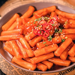 Tteokbokki - Rice Cakes, Hot & Spicy Sauce,12.69oz【SEVENTEEN Limited Edition】【CARATs】【SVT】