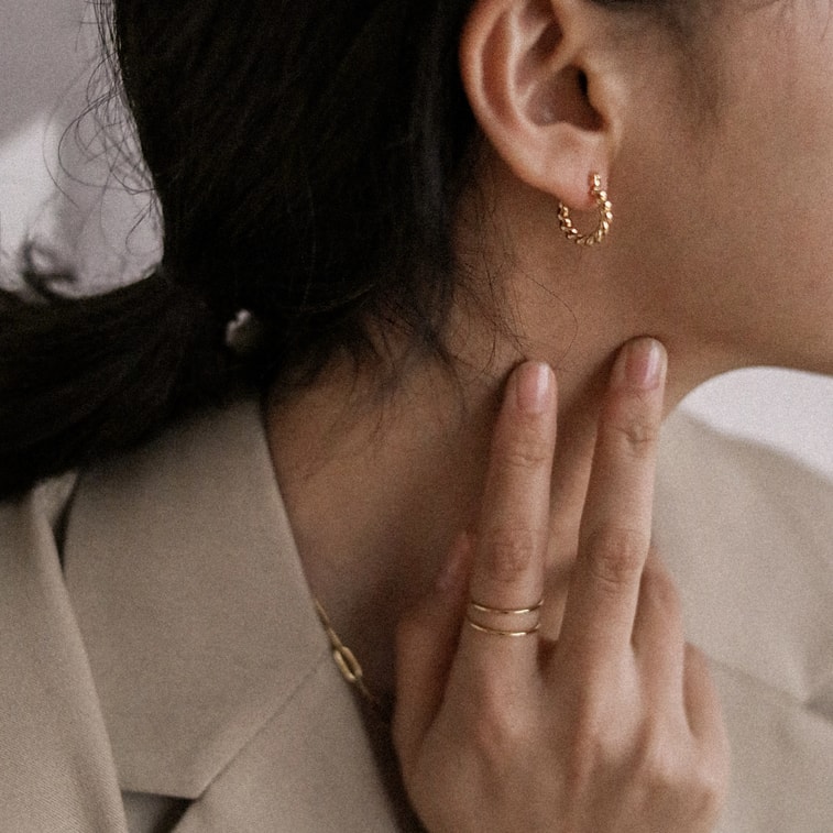 SHAPES STUDIO 法式迷你麻花耳圈 一对 3