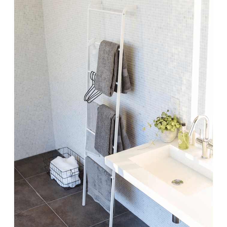 Leaning Storage Ladder (63 H) - Steel 3