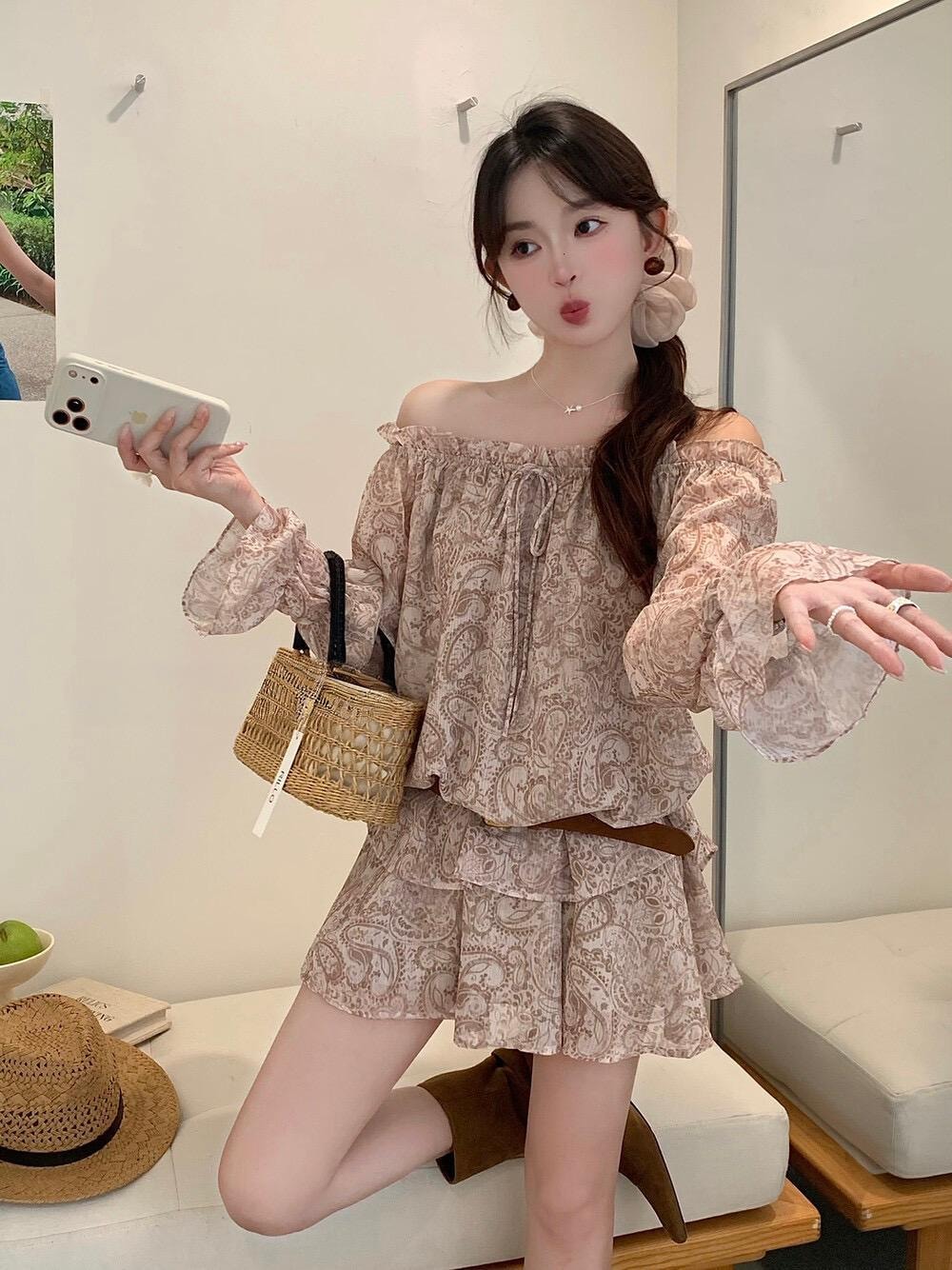 【加拿大直郵】 加拿大 SCENARIO 洛澤爾佩斯利印花(上衣+短裙+腰帶)三件套 均碼 米色