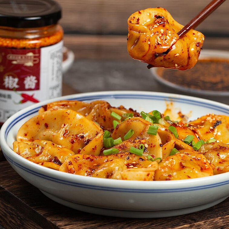 川娃子 【川味灵魂】经典辣椒酱230g 农家风味 下饭菜 辣椒油 拌饭拌面酱 酱料 【三种辣椒+芝麻+菜籽油】传统工艺制作 鲜辣十足、一勺有味 6