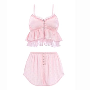 【NEW YORK】Bella's Fantasy V-Neck Floral Pink Polka Dots Print Button Down Pajama Set