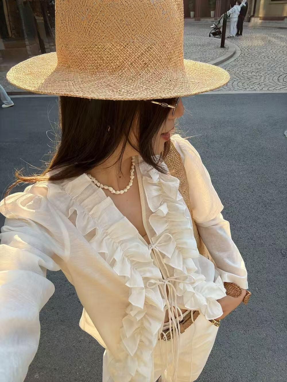 【加拿大直邮】 加拿大 SCENARIO 奶油白荷叶边系带上衣 米白色 S-M码 米白色 S