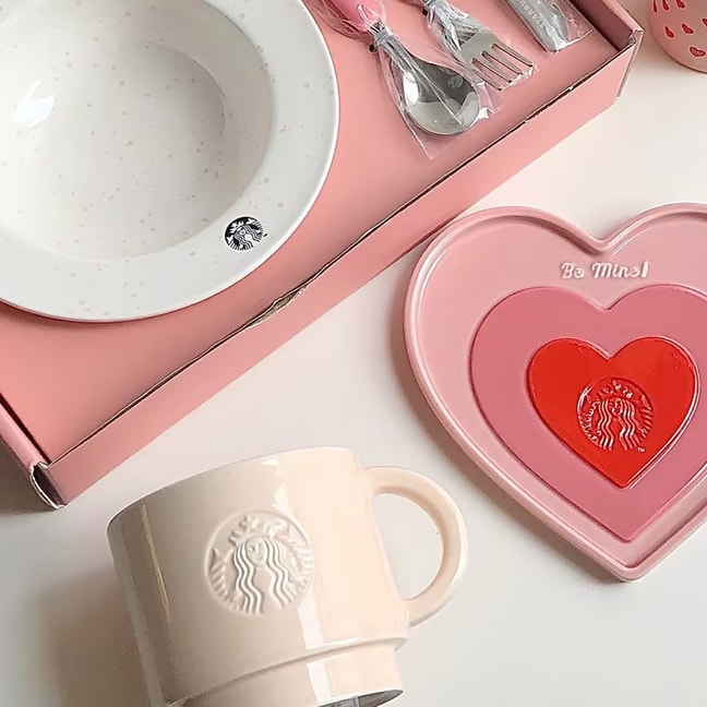 Valentine's Day Popping Love Ceramic Mug 355ml