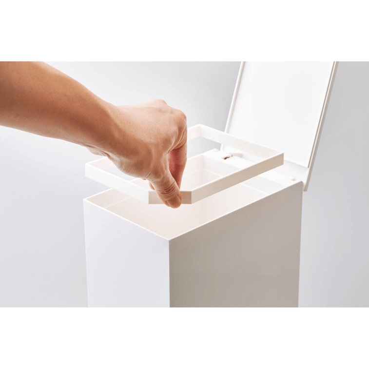 Step Trash Can White 1 piece 5