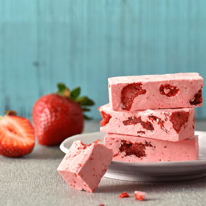 Strawberry Nougat,International Version,7.4 oz【The Year of The Horse】