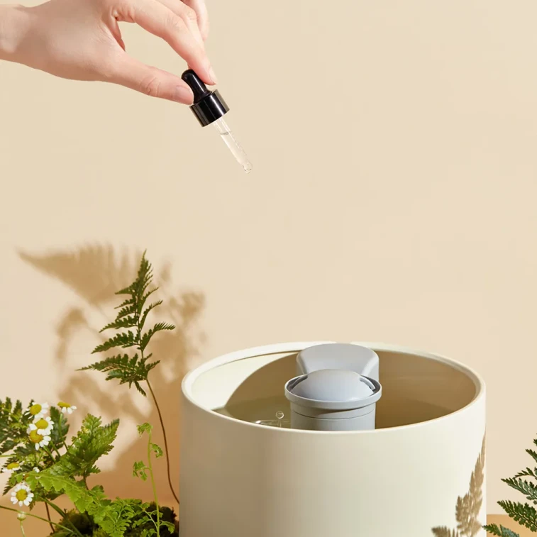【香港直郵】 小熊 JSQ-C45U1米黃色加濕器 4.5L大容量 桌面用淨化大霧量 4