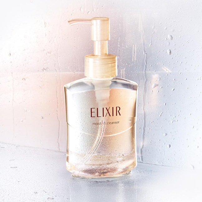 日本ELIXIR怡丽丝尔 舒护水润洁面乳 持久保湿洗面奶 可卸淡妆 140ml 防止洗后干燥不紧绷   