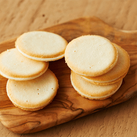 Cheese Sandwich Cookies 9pcs Random packaging