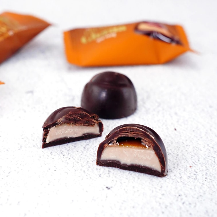 Ghana Premium Chestnut & Caramel Filled Chocolate 2.39 oz【Seasonal Limited】 3