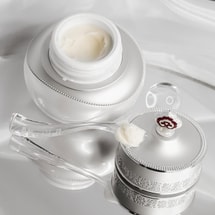 Gongjinhyang Seol Radiant White Ultimate Corrector Special Set【Limited Edition】