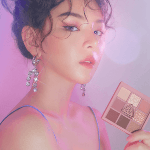 SPLIT SECOND Multi Eyeshadow Palette #Auto Focus 8.1g