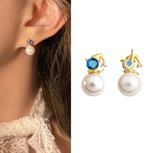 Sea blue zircon snowman pearl stud earrings, gold-plated creative fashion earrings, light luxury sweet style earrings for women