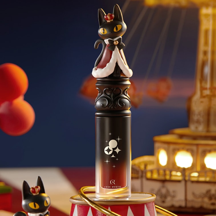 【中国直邮】CuteRumor可爱物语 兔兔唇釉口红唇霜 #C01心漾女王 【浓郁复古红 显白提气色 柔焦哑雾】万圣节唇膏礼物 奇镜马戏团系列 2.5g 3