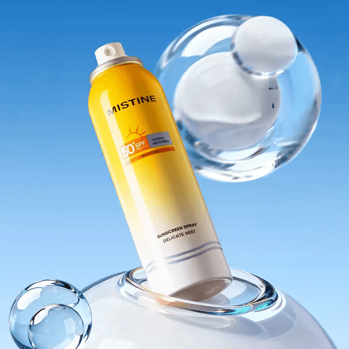Aqua Base Whitening Sunscreen Spray, SPF50+ PA++++, 4.06 fl oz【Large Size Frequent Reapply】