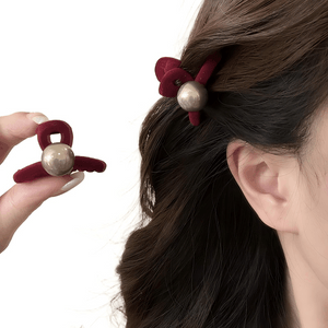 Red velvet pearl hair clip, cute and classy small claw clip*1