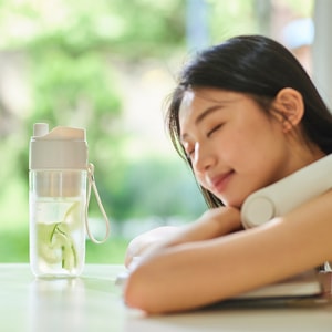 Portable Rechargeable Blender Cup, Mini Glass Juicer with Ice Crushing