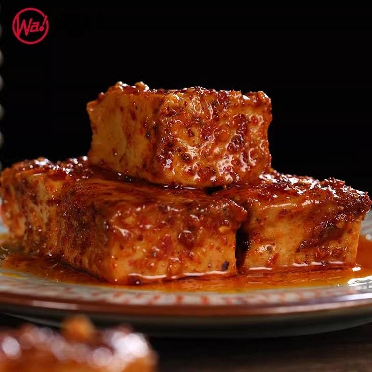 【中国直邮】 川娃子 红油腐乳辣味 四川土特产臭红方腐乳香辣下饭菜220g/瓶 3