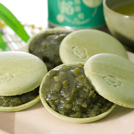 Homemade Monaka with Uji Matcha Shell with Matcha Filling,10.58 oz【DIY Japanese Wagashi Sweets Gift Box】