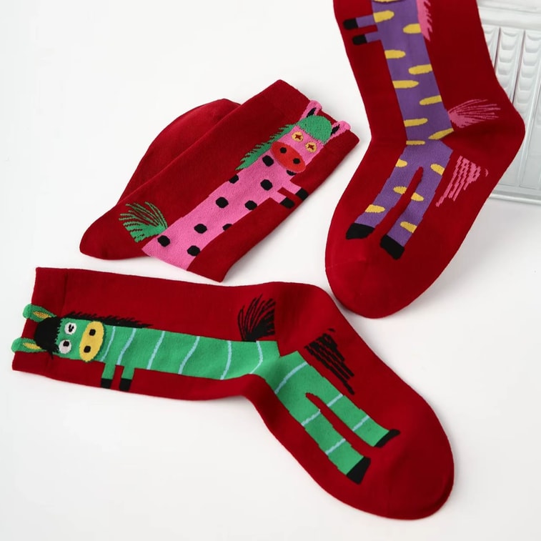  海藍星 2026春節 一馬當先 過年襪子大紅襪 舒適保暖長絨棉 長筒 三雙 4