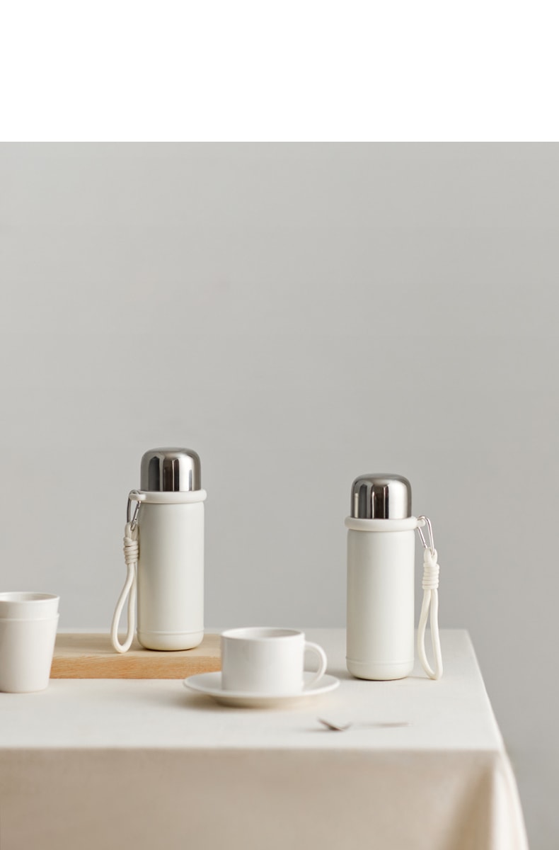 OLAYKS [As Seen with Hou Minghao] 550ml Stainless Steel Insulated Water Bottle with Drink-Through Lid, Compact Portable Travel Tumbler for Men & Women