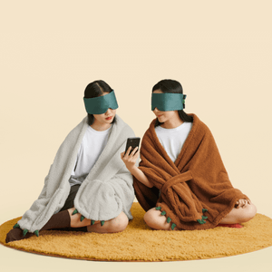 Soft & Cozy Bear Throw Blanket Gray