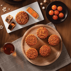 Hong Kong Premium Assorted Mooncake Gift Box,8 Pieces 35oz [Egg Yolk White Lotus,Mixed Nuts,Red Bean,Low-Sugar,Chestnut]