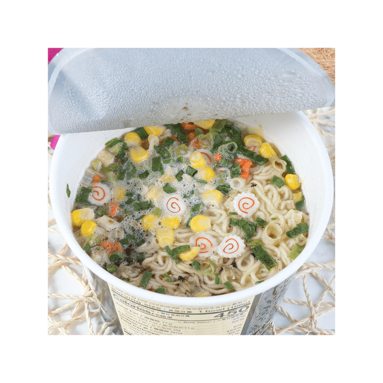 돈코츠라멘 흑마늘오일맛 컵라면 106 g 3