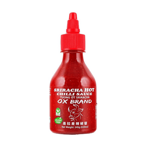 Sriracha Hot Chili Sauce , 8.65 oz【 Perfect for Cooking , Salad and DIpping】