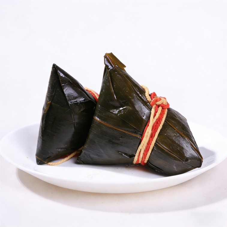 エンディアン 塩漬け卵黄と緑豆のちまき 150g×2 柔らかくてもちもちとした溶岩のようなちまき 伝統的な手作りちまき 端午の節句に最適 真空パック 全年齢対象 柔らかく、もちもちしていて、油っぽくない 端午の節句に欠かせない伝統的な味 4