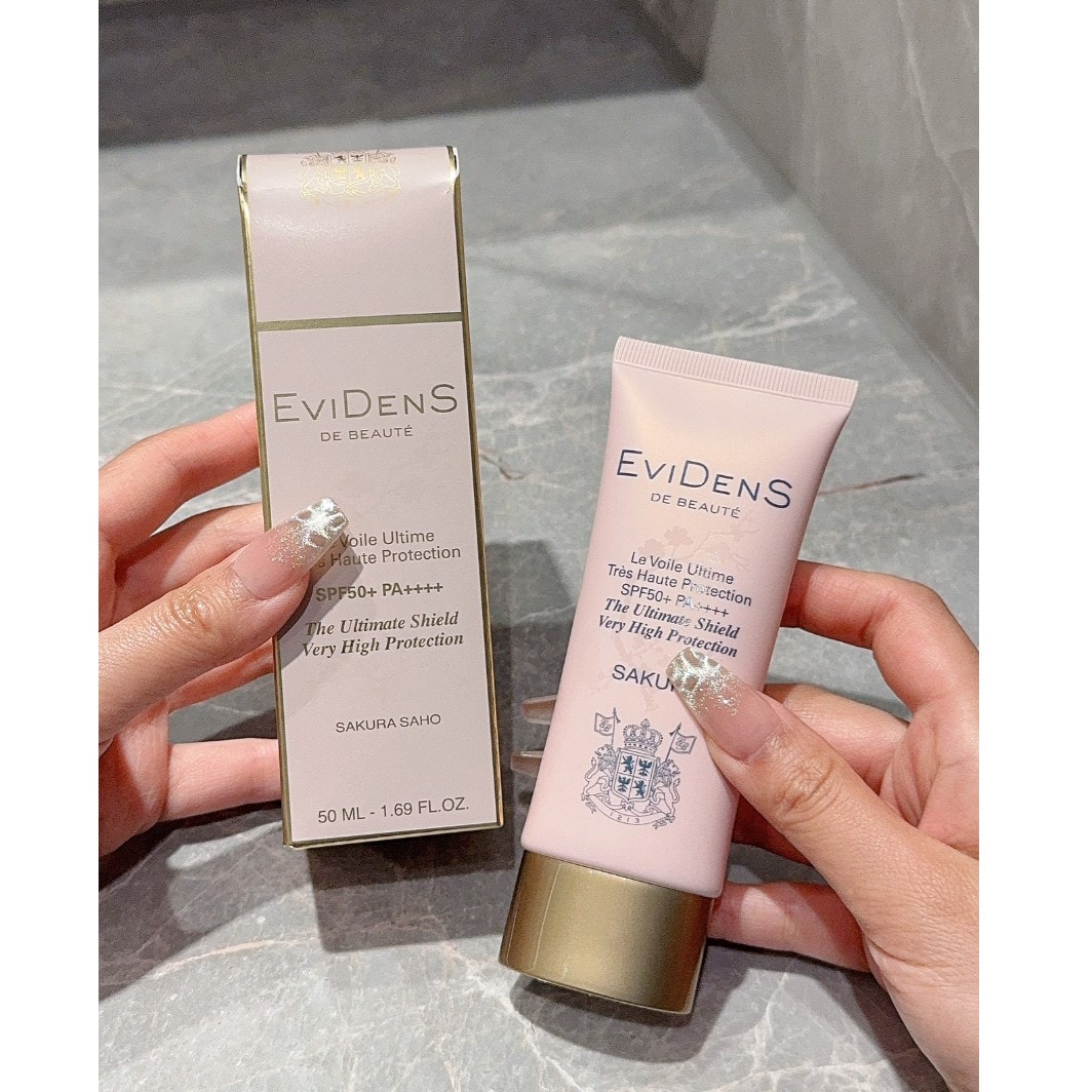 The Total Shield SPF50+ PA++++ 30ml Pink Edition Triple Collagen
