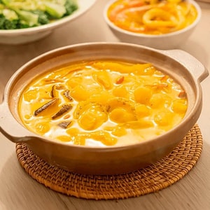 Vegetarian Hong Kong-Style Chicken Hot Pot Base, 4.94 oz