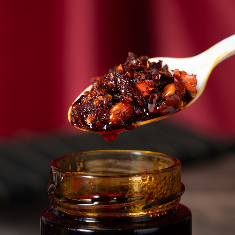 Piniang Guizhou-Style Chili Sauce  Peanut Chili Oil Flavor 218g Bottle The Ultimate Rice-Accompaniment 3