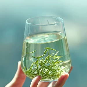 吉铭祥 碧螺春 绿茶 茶叶 新茶125克 口粮茶 春茶 新年养生茶 花草茶 手工炒制