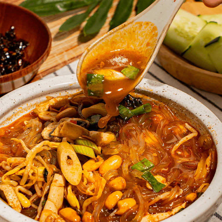 食族人 酸辣粉 即食宵夜地瓜粉 260g【一整個筍尖巨滿足】 3