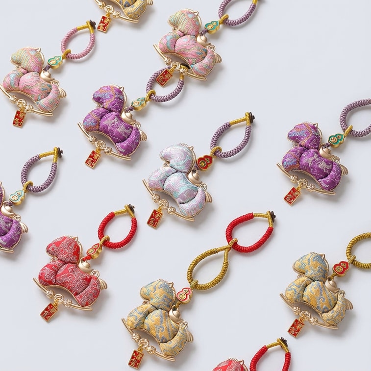 Fancy Jasmine 宋錦小馬 新款小馬鑰匙圈 1零件 汽車掛飾 包包掛飾 鑰匙圈-紫氣東來款 4