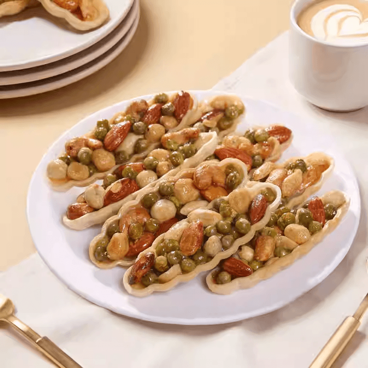 TIANXIANGLONG Tianxinglong Five Treasures Nut Pastry, Fresh