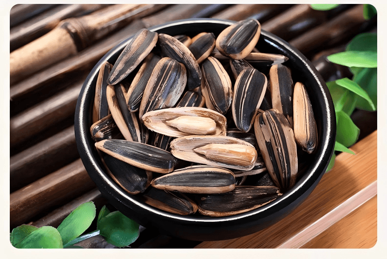 Five-flavor sunflower seed combo: Original, Mixed, Caramel, Five-Spice, and Sea Salt, one pack each, 5 packs totaling 638g