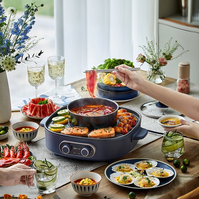 Portable 2 In 1 Smokeless Electric BBQ Pan Grill & Hot Pot with Dual Temp Control