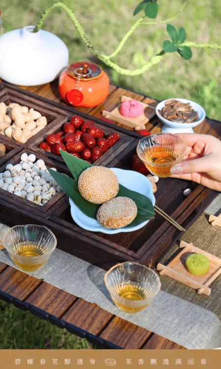 【中国直邮】 乾生元 桂花山药麻饼 花香浓郁 酥软香甜 江苏州特产传统糕点零食 下午茶点心 送长辈朋友伴手礼盒 120g