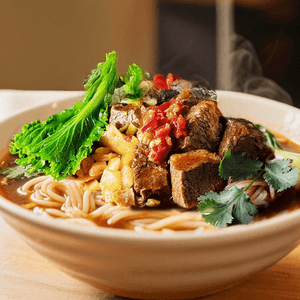 Changde Beef Rice Noodles Soup With Plant - Based Beef Slices,15.6 oz *5【5 Pack】